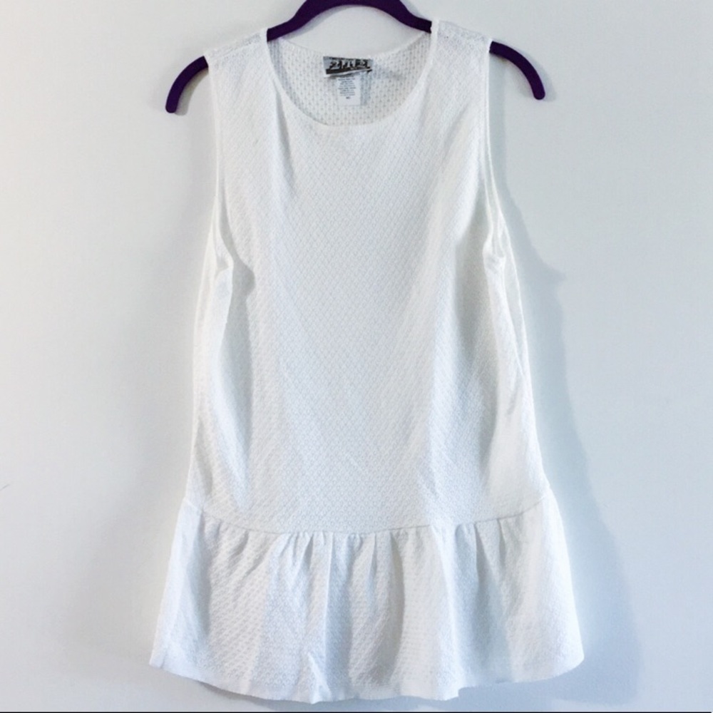 NWOT white sleeveless tunic
